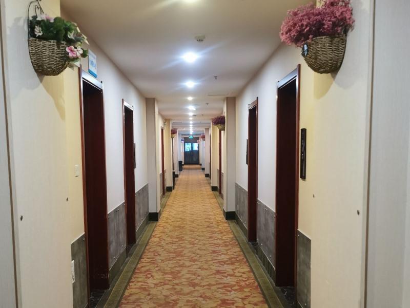 greentree inn hebi hengshan road business hotel