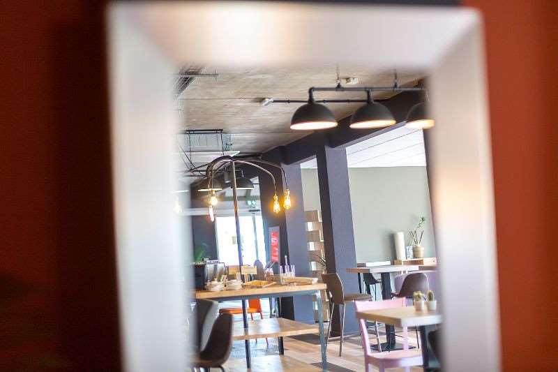 carre pau airport hotel