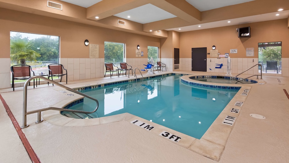 Best Western Plus Burleson Inn & Suites,Fort Worth>>Burleson,3 star