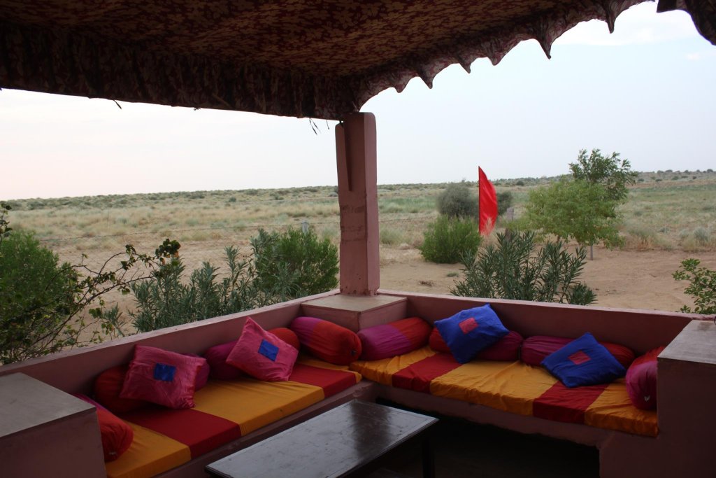 Prince Desert Camp,Jaisalmer>>Desert National Park,4 star