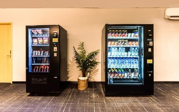 7 days premium jatinegera