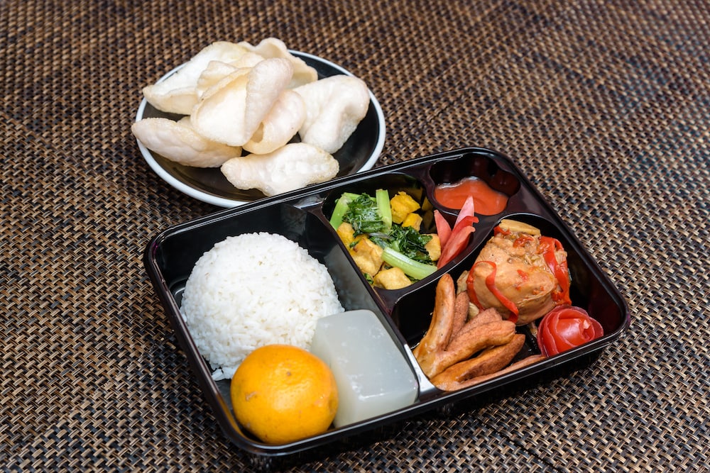 7 days premium jatinegera