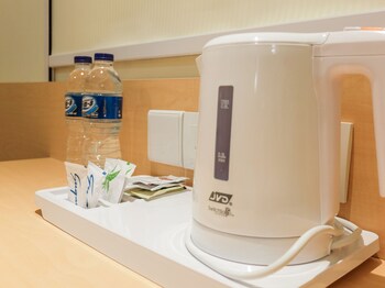 7 days premium jatinegera