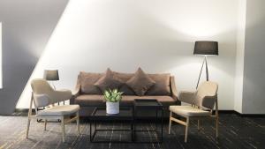 7 days premium jatinegera