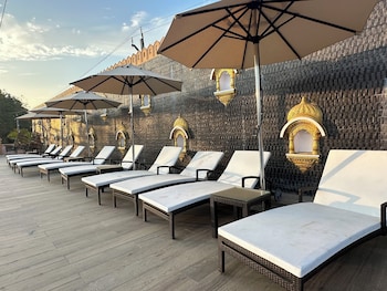 Hotel Natraj & Resort,Gandhinagar,3 star