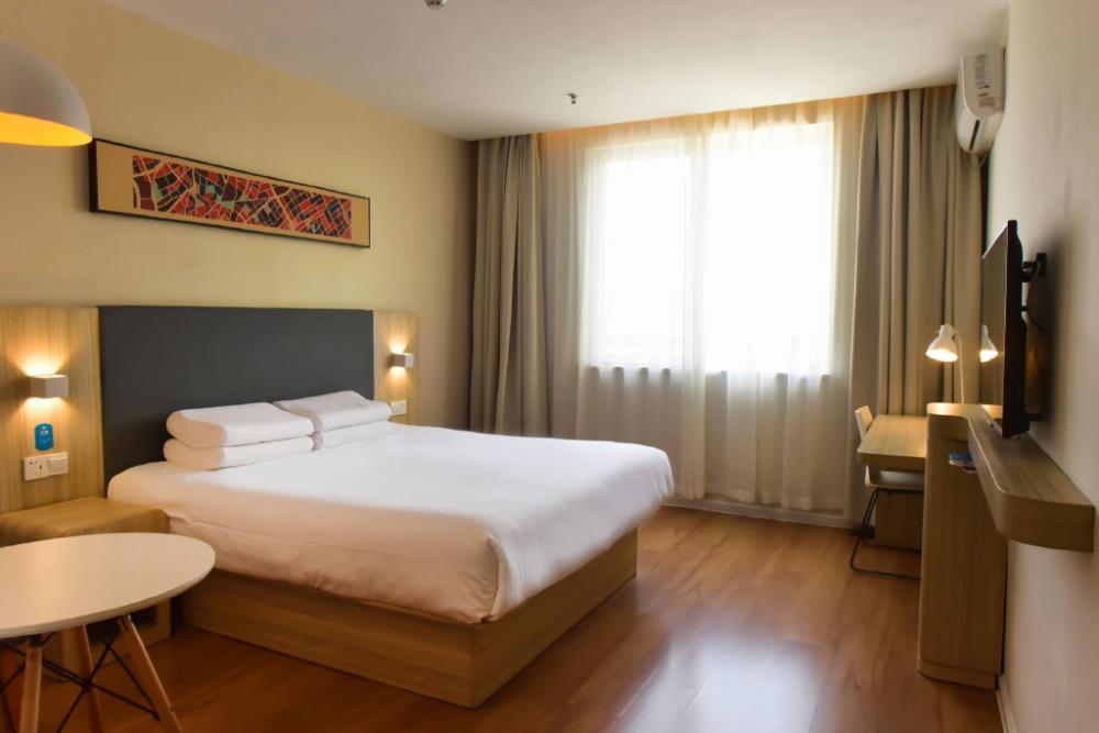 hanting hotel cixi zhouxiang