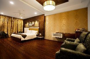 hotel aadrika