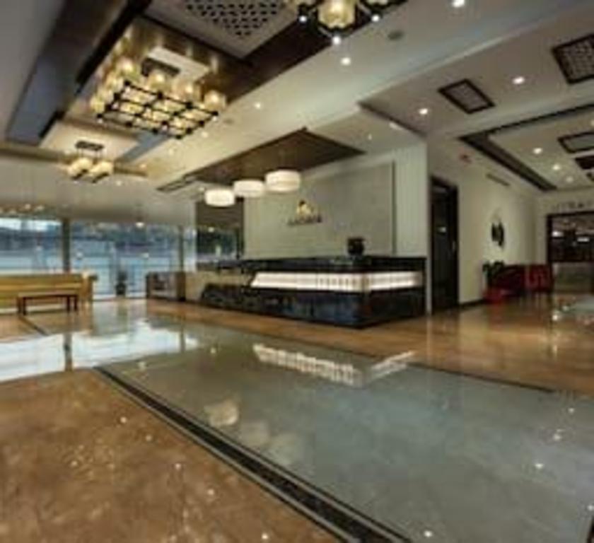 hotel aadrika