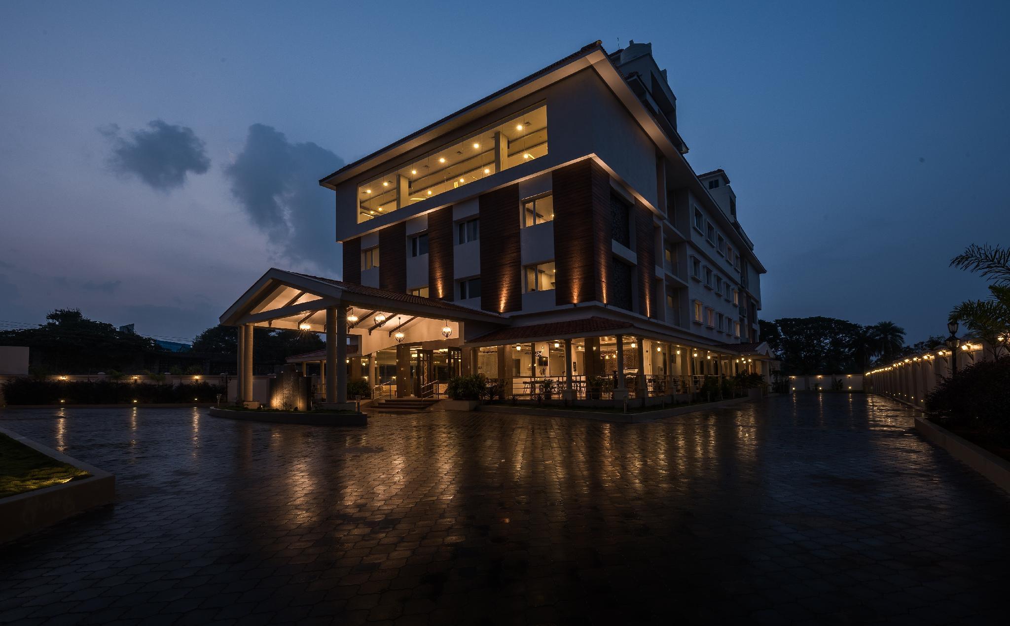 hotel aadrika