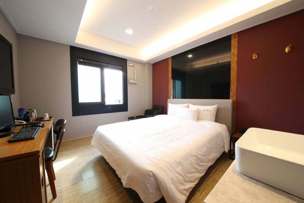 star hotel