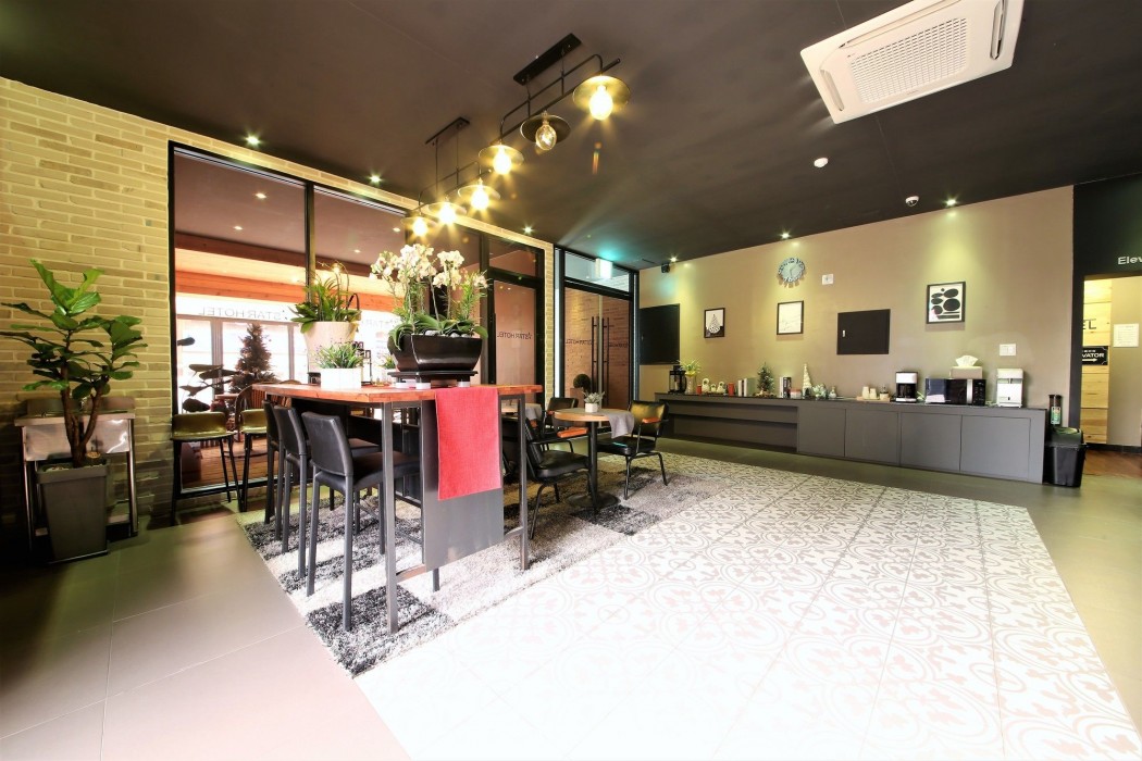 star hotel
