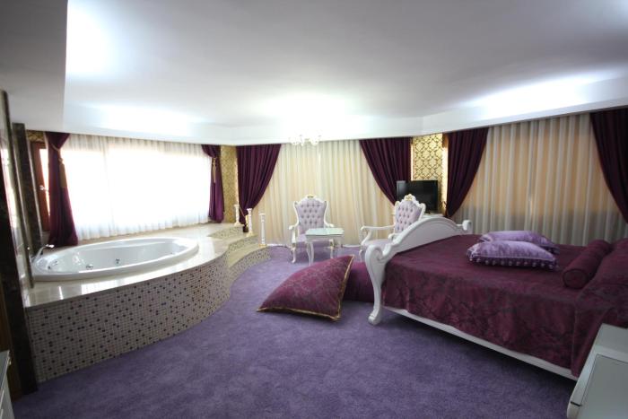 grand corner hotel boutique class