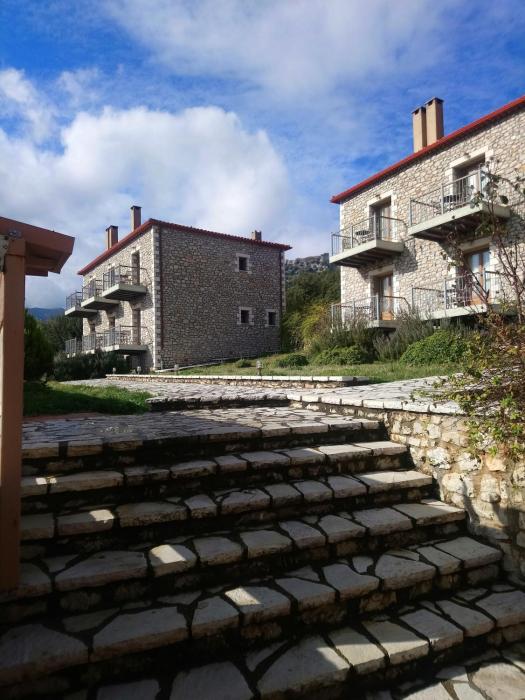 hotel pelasgos