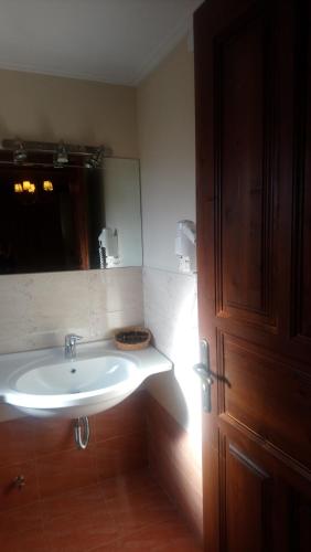 hotel pelasgos
