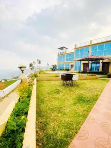 tulips valley view resorts