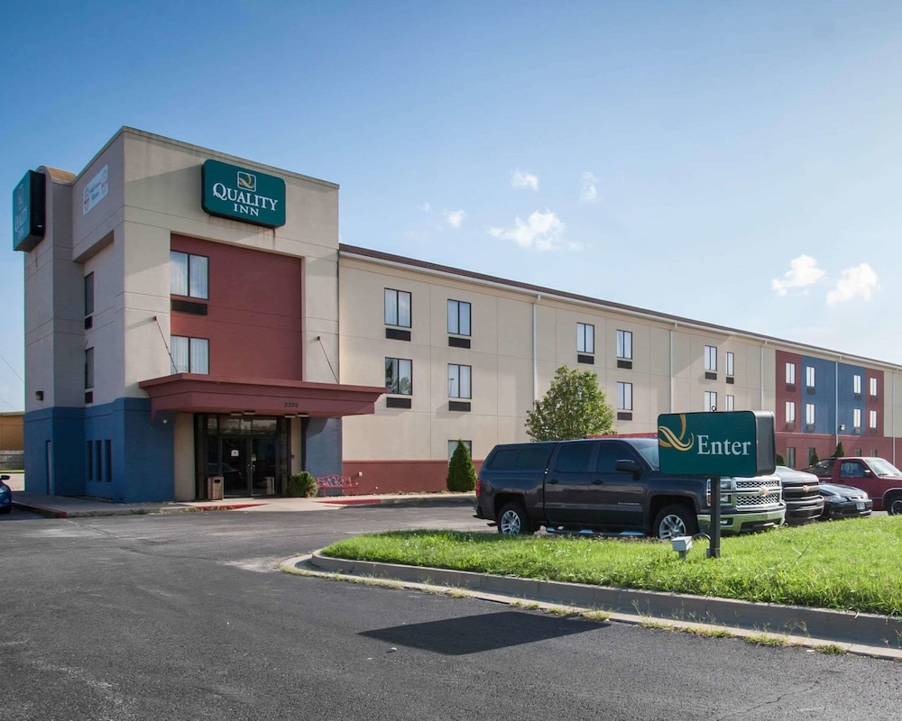 quality inn joplin i 44
