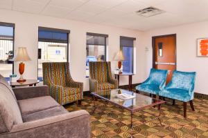 quality inn joplin i 44