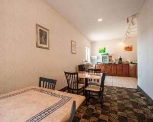quality inn joplin i 44