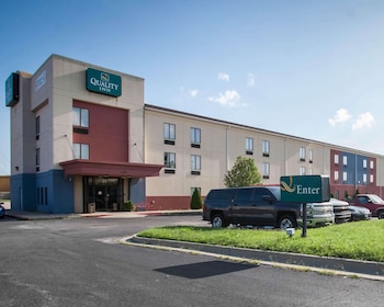 quality inn joplin i 44