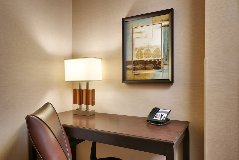 holiday inn express hotel and suites butte by ihg