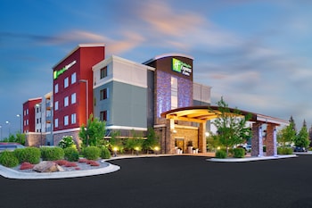 Holiday Inn Express Hotel & Suites Butte By Ihg,Fairmont>>Butte,3 star