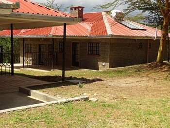 storms resort nanyuki