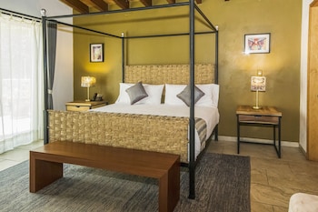 hotel amate del rio