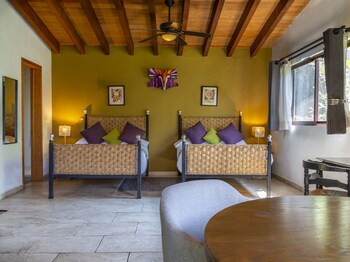 hotel amate del rio