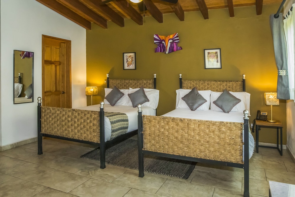 hotel amate del rio