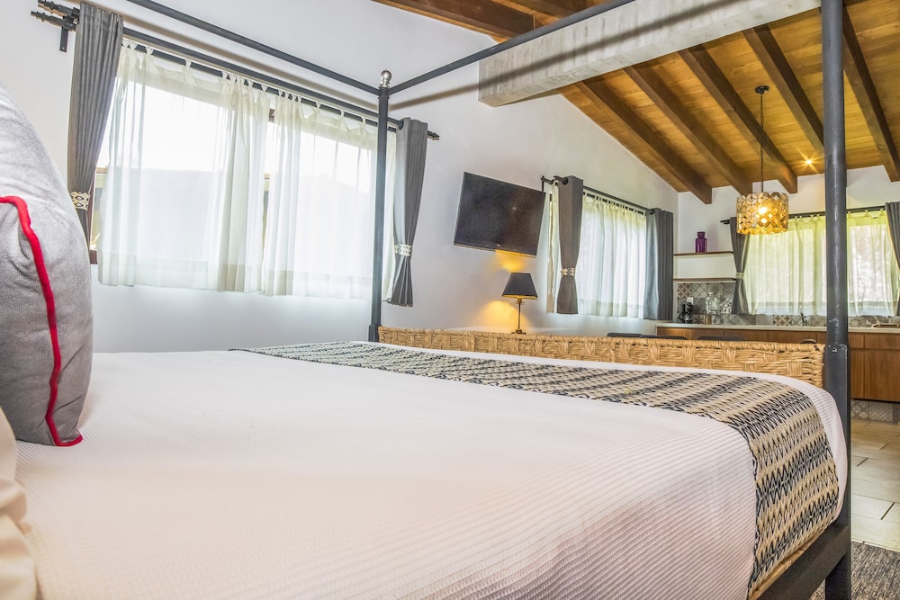 hotel amate del rio