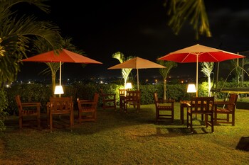 golden hill parker hotel