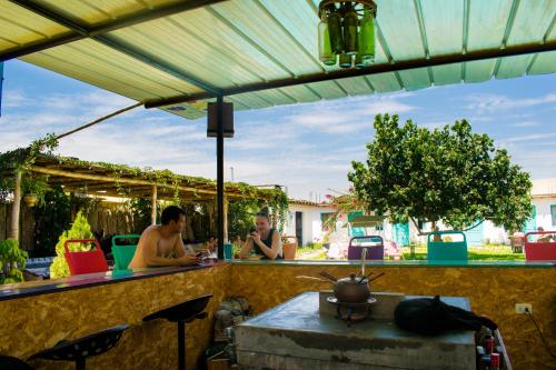 the upcycled hostel huacachina