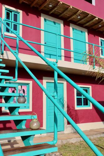 the upcycled hostel huacachina