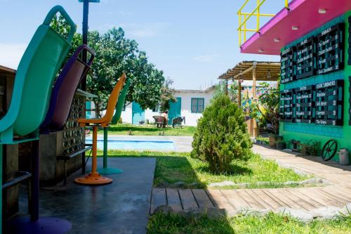 the upcycled hostel huacachina