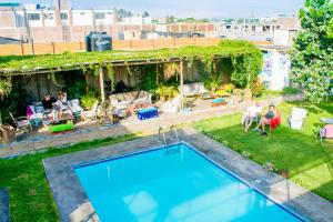 the upcycled hostel huacachina