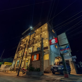 Hotel Zenturia,In Boac,3 star