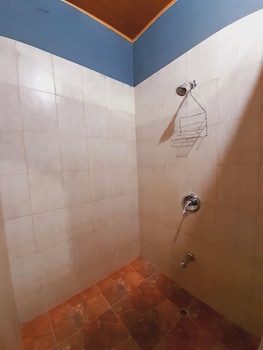 studio 27 inn