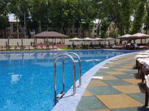 aidana plaza hotel
