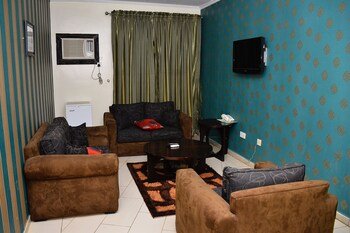 green suites villa