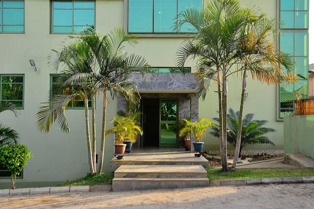 green suites villa