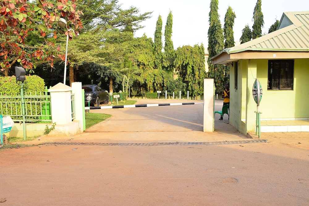 green suites villa