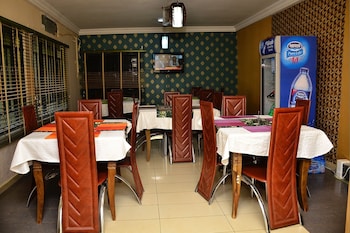 green suites villa