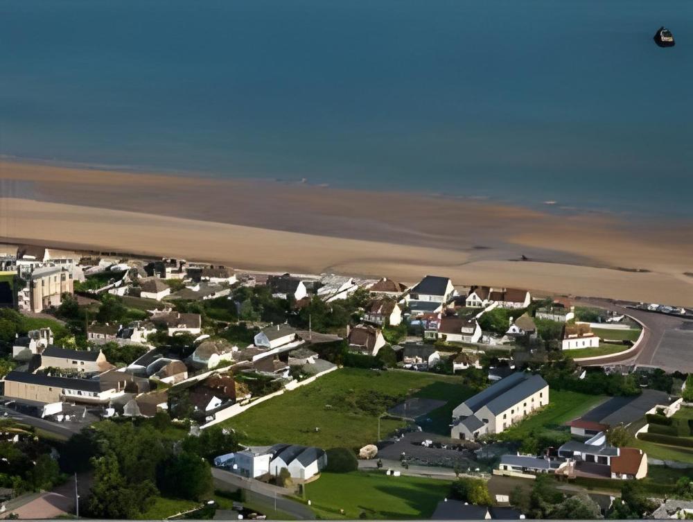 gold beach hotel and residence