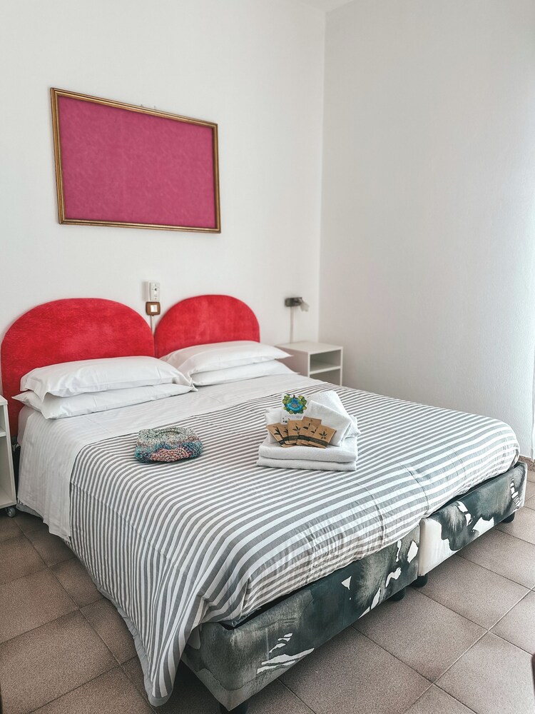 hotel maremola