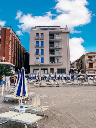 hotel maremola