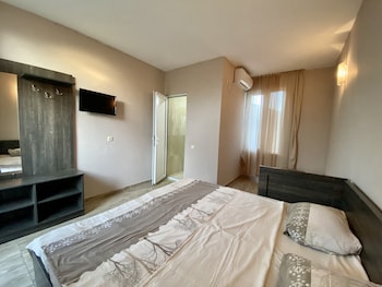 hotel charli