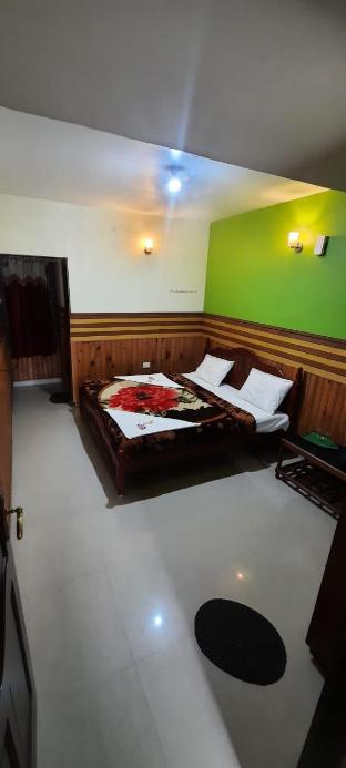 Evergreen Group (Padayappa Residency),Kodaikanal>>Dindigul,1 star