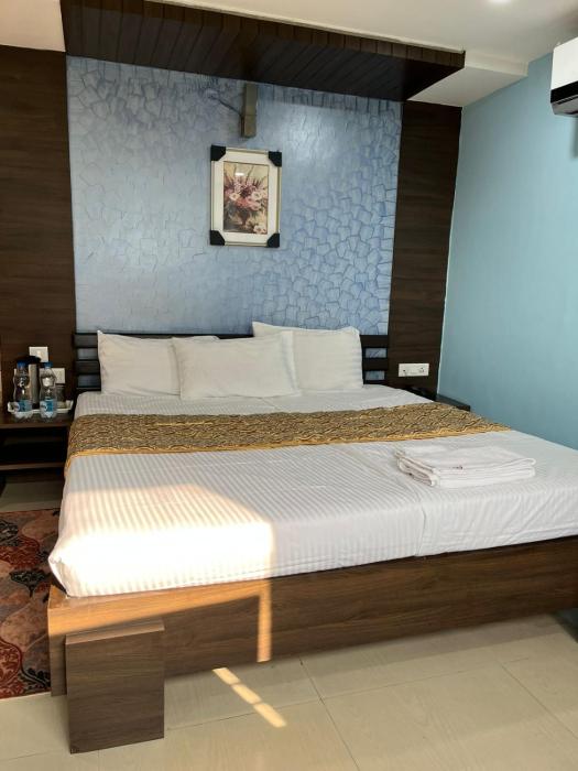 hotel pratap residency