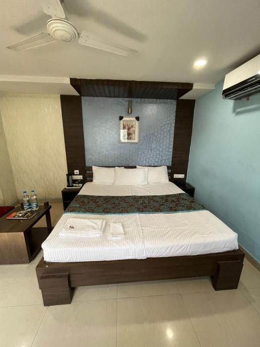 hotel pratap residency