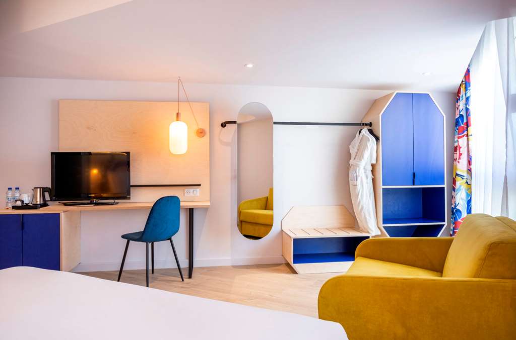urban hotel